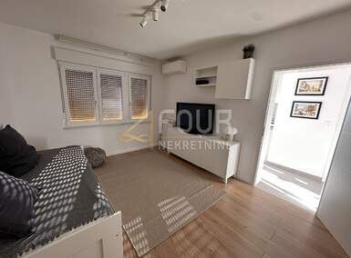 Jednosoban stan, Rijeka, Gornja Vežica, prodaja, 150000 €, 34 m2