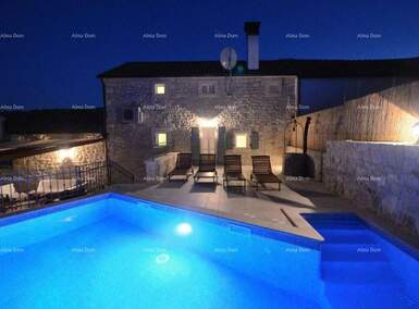 Kuca, Rovinj, prodaja, 550000 €, 140 m2