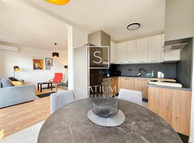 Dvosoban stan, Rijeka, Belveder, najam, 800 €, 54 m2