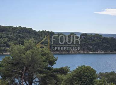 Cetvorosoban stan, Cres, prodaja, 634000 €, 130 m2