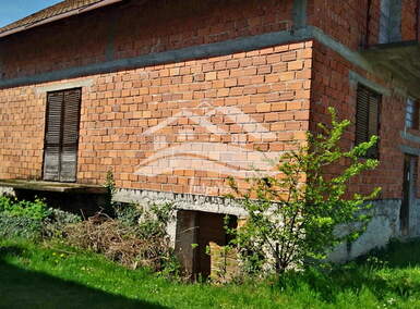 Kuca, Vrbovsko, prodaja, 40000 €, 200 m2