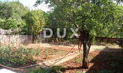 Kuca, Krk, prodaja, 950000 €, 279 m2