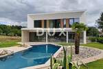Kuca, Tinjan, prodaja, 1170000 €, 220 m2