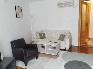Trosoban stan, Rijeka, Brajda, najam, 1000 €, 88 m2