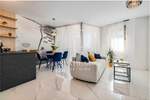 Trosoban stan, Opatija, Opatija - Centar, najam, 2000 €, 65 m2