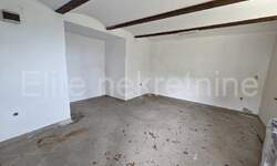 Kuca, Opatija, prodaja, 566500 €, 380 m2