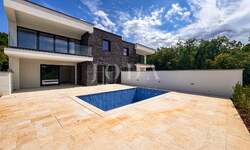 Stan, Kraljevica, prodaja, 530000 €, 151 m2