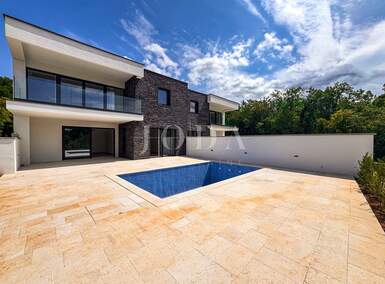 Stan, Kraljevica, prodaja, 530000 €, 151 m2