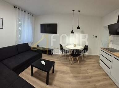 Trosoban stan, Rijeka, Vojak, najam, 900 €, 55 m2