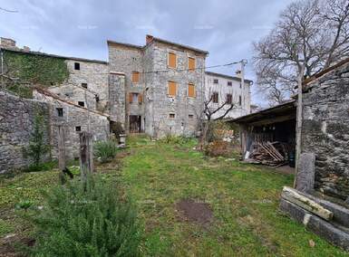 Kuca, Gračišće, prodaja, 600000 €, 798 m2