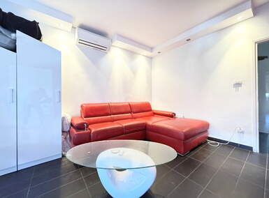 Dvosoban stan, Split, prodaja, 330000 €, 64 m2