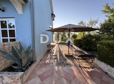 Trosoban stan, Nin, Zaton, prodaja, 155000 €, 48 m2
