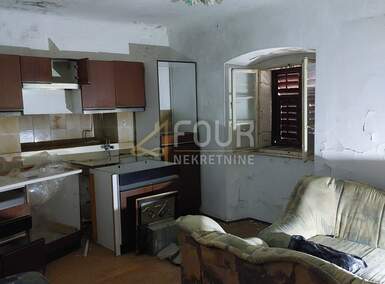 Kuca, Kastav, prodaja, 260000 €, 220 m2