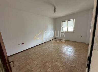 Trosoban stan, Poreč, prodaja, 365000 €, 71 m2