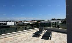 Jednosoban stan, Novigrad, prodaja, 395000 €, 69 m2
