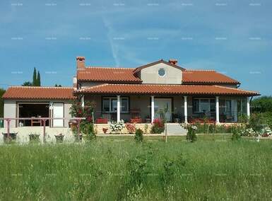 Kuca, Marčana, prodaja, 370000 €, 218 m2