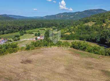 Zemljiste, Motovun, prodaja, 140000 €, 1300 m2