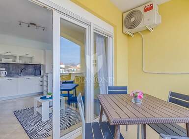 Dvosoban stan, Novigrad, prodaja, 185000 €, 33 m2