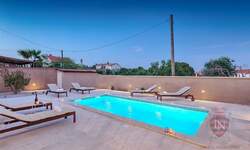 Kuca, Pula, Štinjan, prodaja, 780000 €, 180 m2