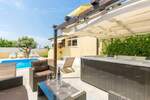 Kuca, Poreč, prodaja, 617000 €, 260 m2