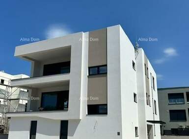 Trosoban stan, Pula, prodaja, 464000 €, 120 m2
