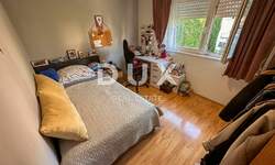 Trosoban stan, Rijeka, Srdoči, prodaja, 208000 €, 68 m2