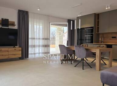 Kuca, Malinska-Dubašnica, Malinska, prodaja, 830000 €, 143 m2