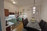 Dvoiposoban stan, Rijeka, prodaja, 320000 €, 90 m2