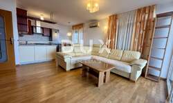 Trosoban stan, Viškovo, Marinići, prodaja, 265000 €, 74 m2