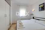 Dvosoban stan, Novigrad, prodaja, 320000 €, 64 m2