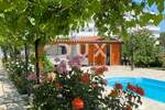 Kuca, Pula, Centar, prodaja, 1200000 €, 380 m2
