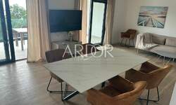 Trosoban stan, Lovran, najam, 2200 €, 94 m2