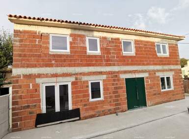 Kuca, Kanfanar, prodaja, 412000 €, 165 m2