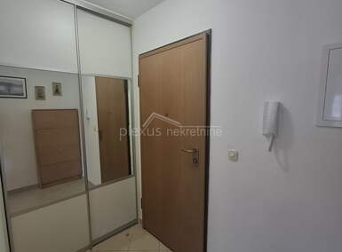 Jednoiposoban stan, Split, najam, 550 €, 45 m2