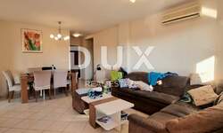 Trosoban stan, Pula, Veli vrh, prodaja, 187200 €, 78 m2