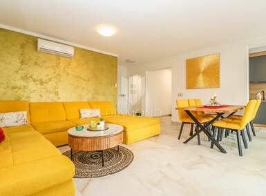 Cetvorosoban stan, Medulin, prodaja, 310000 €, 114 m2