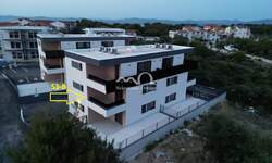 Cetvorosoban stan, Pakoštane, prodaja, 245976 €, 75 m2