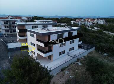 Cetvorosoban stan, Pakoštane, prodaja, 245976 €, 75 m2