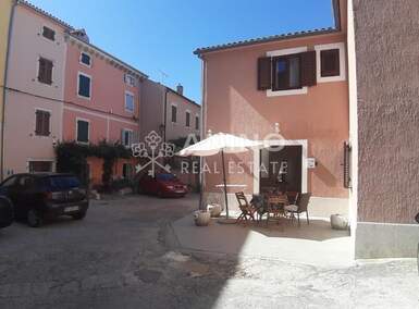 Kuca, Vrsar, prodaja, 390000 €, 138 m2