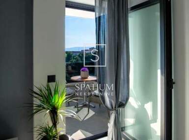 Dvosoban stan, Rijeka, Donja Vežica, najam, 750 €, 40 m2