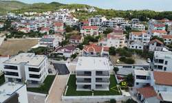 Trosoban stan, Vodice, prodaja, 320000 €, 84 m2