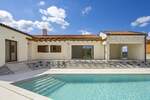Kuca, Tinjan, prodaja, 592000 €, 185 m2
