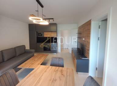 Trosoban stan, Rijeka, Banderovo, najam, 1250 €, 60 m2