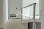 Stan, Pula, Centar, prodaja, 625000 €, 166 m2