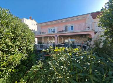 Trosoban stan, Crikvenica, Selce, prodaja, 400000 €, 122 m2