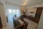 Trosoban stan, Crikvenica, Selce, prodaja, 400000 €, 122 m2