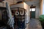 Poslovni prostor, Rijeka, Centar, najam, 700 €, 50 m2