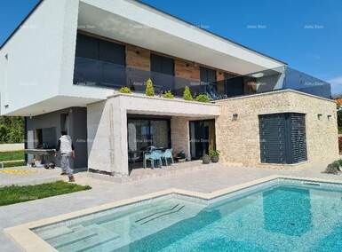 Kuca, Medulin, prodaja, 1250000 €, 300 m2
