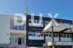 Apartman, Pićan, prodaja, 1 €, 1025 m2