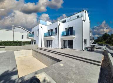 Kuca, Poreč, prodaja, 1750000 €, 260 m2